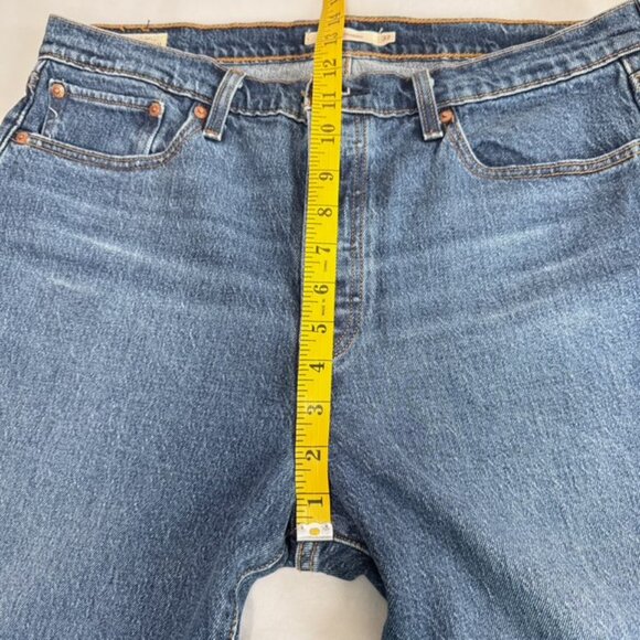 LEVI'S Wedgie Straight Button Fly Jeans - Picture 13 of 15